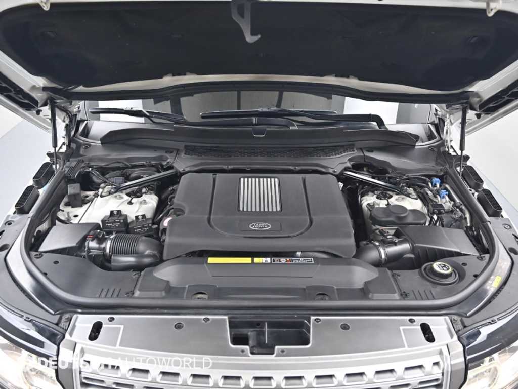 Land Rover Range Rover - Vista 6