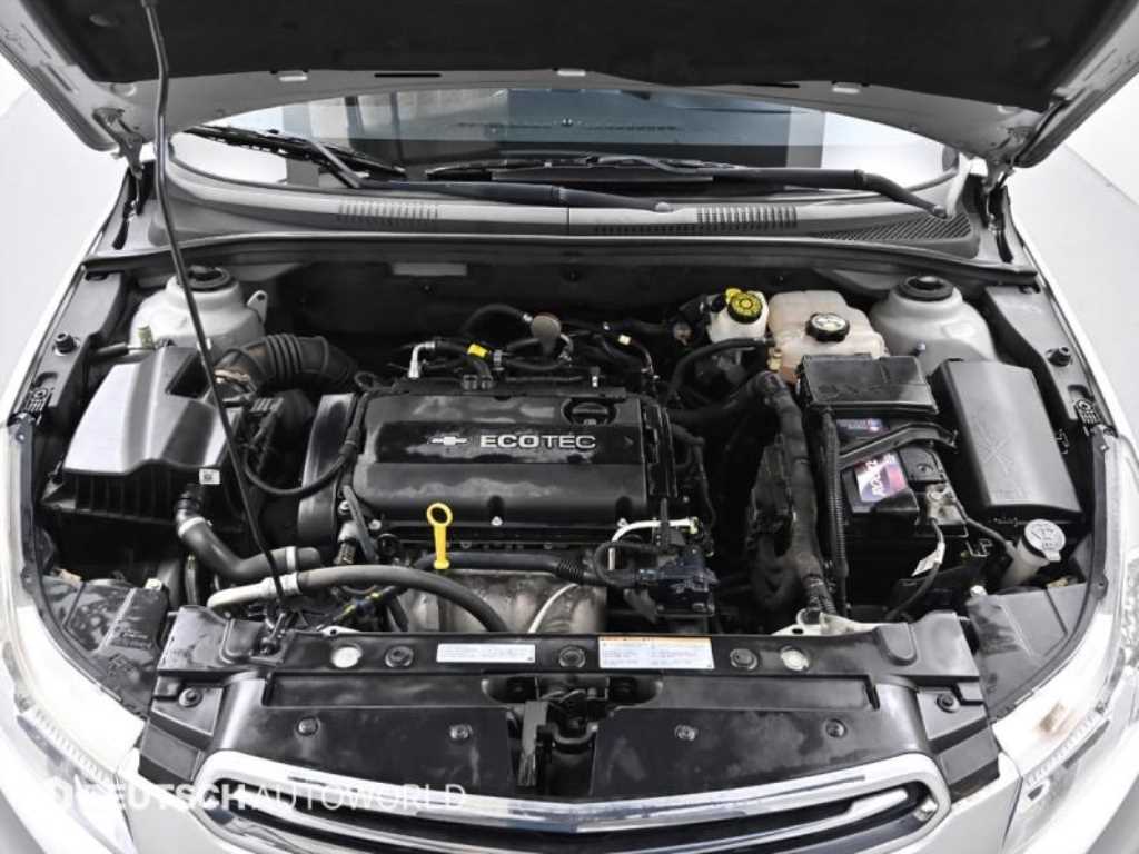 Chevrolet Cruise - Vista 6