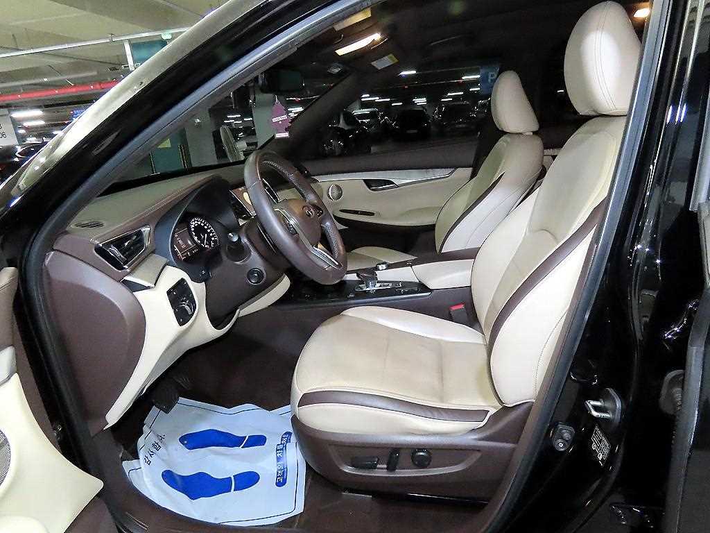 Infiniti QX - Vista 6