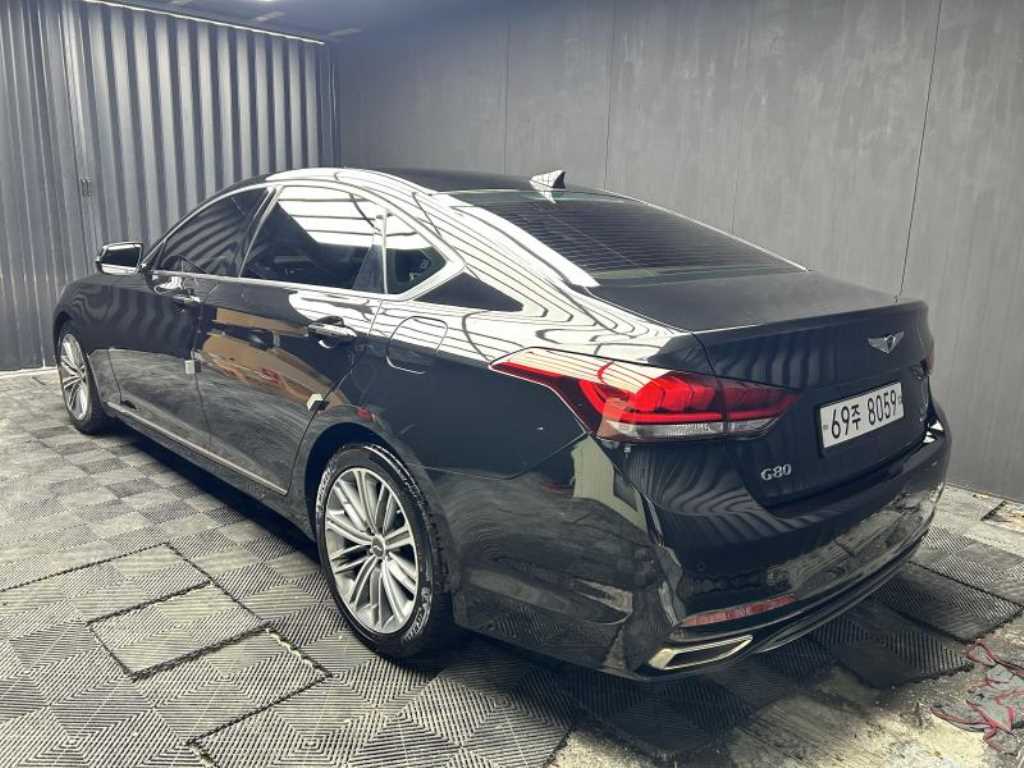 Genesis G80 - Vista 4