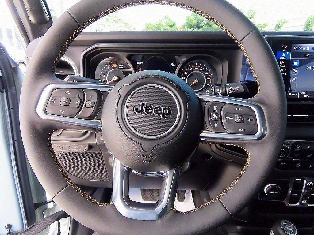 Jeep Wrangler - Vista 8