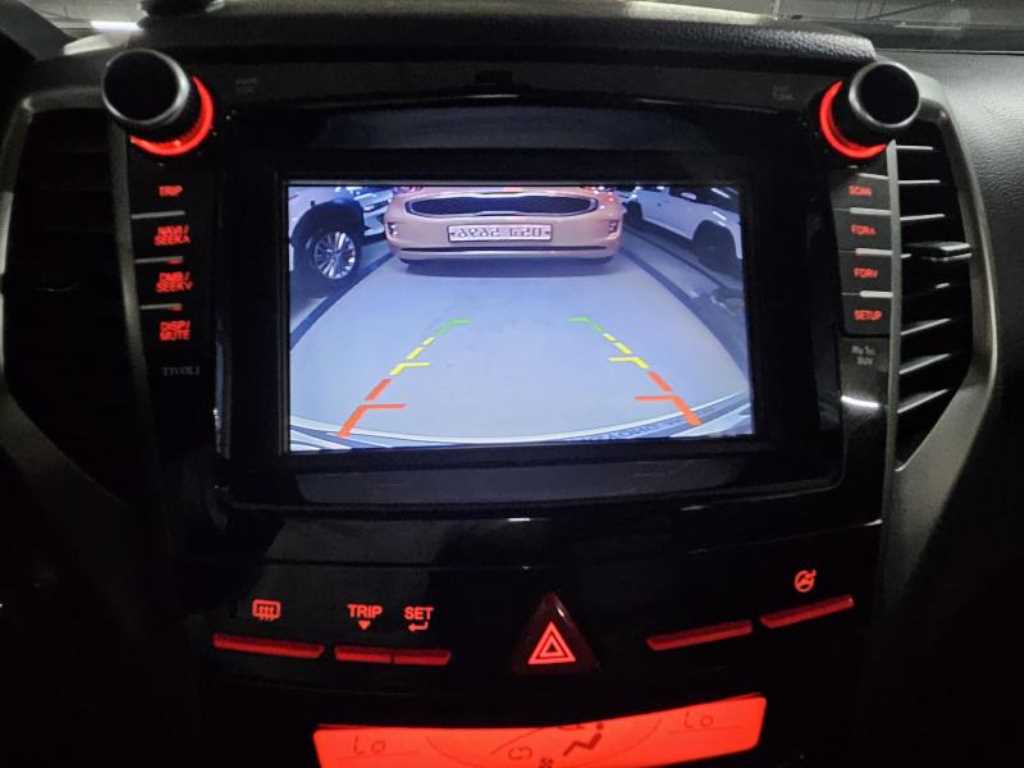 Ssangyong Tivoli - Vista 6