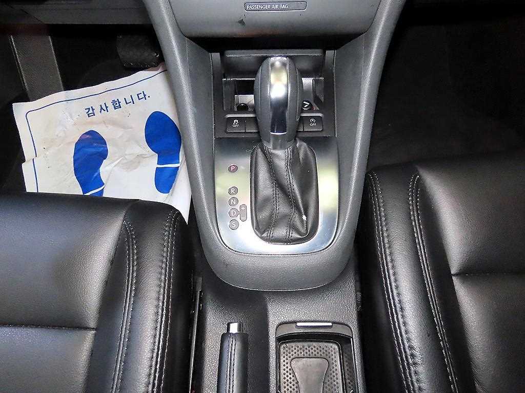 Volkswagen Golf - Vista 12