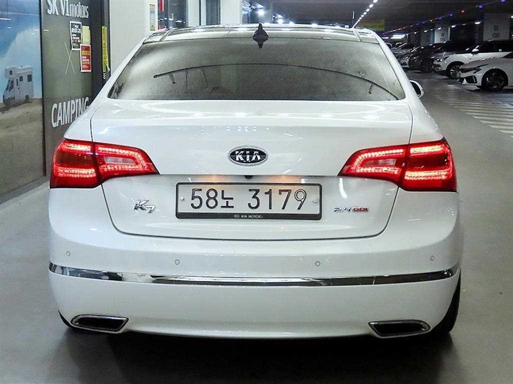 KIA K7 - Vista 5