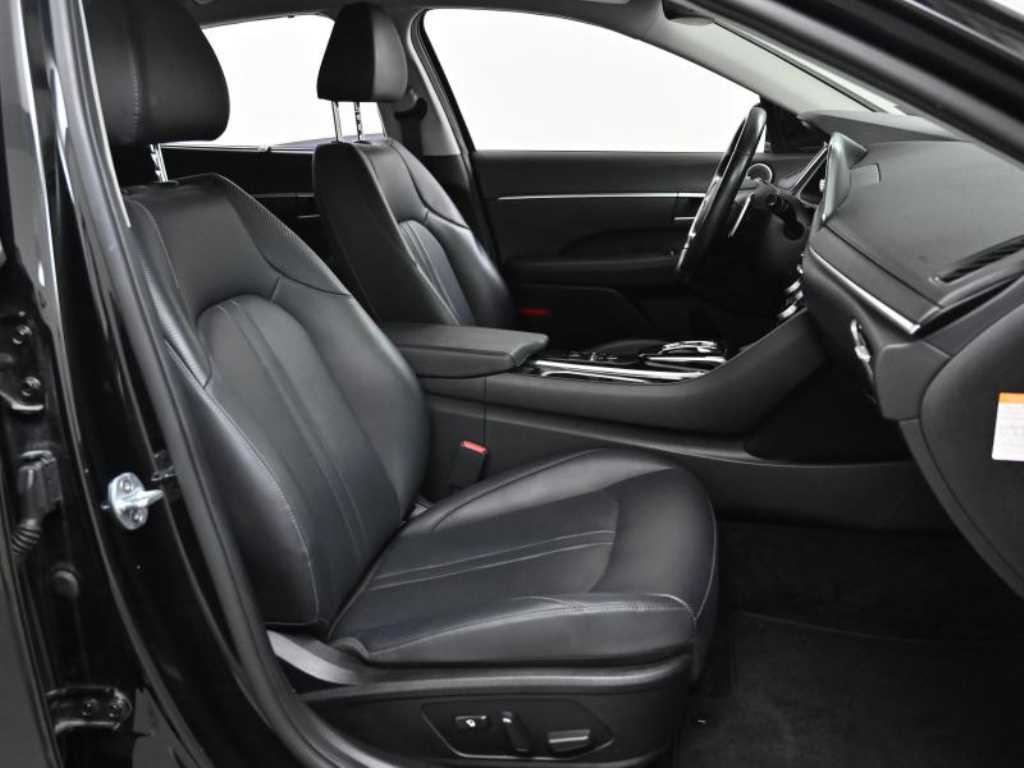 HYUNDAI Sonata - Vista 10