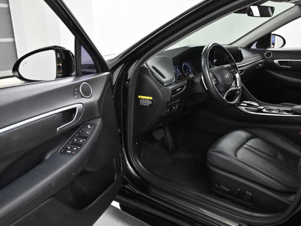 HYUNDAI Sonata - Vista 11