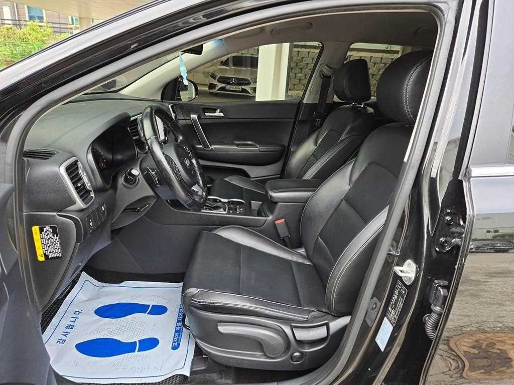 KIA Sportage - Vista 5