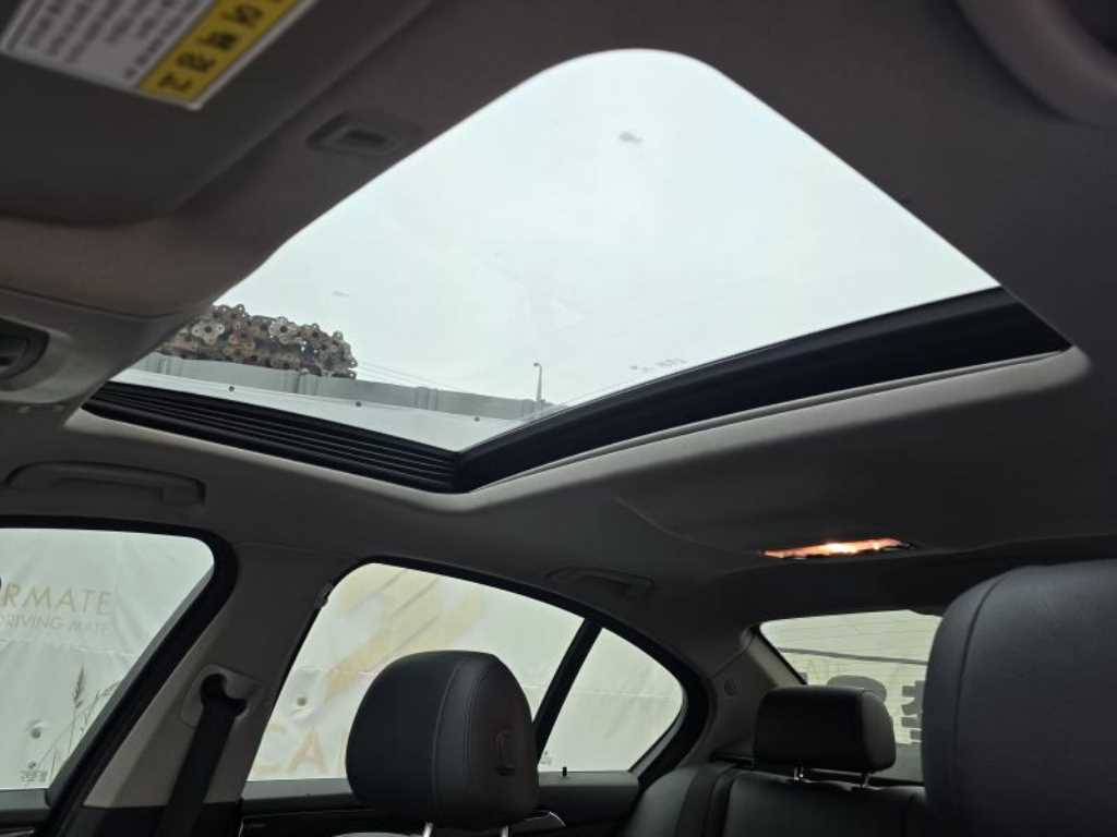 BMW 5 Series 2014 Blanco - Importación desde Corea - HF Imports Iquique - Foto 19