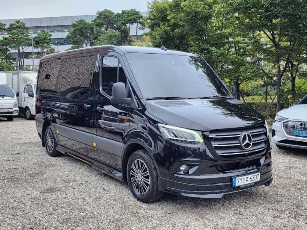 Mercedes Benz Sprinter - Vista 4