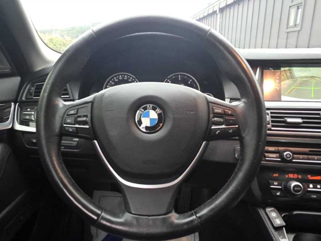 BMW 5 Series - Vista 8