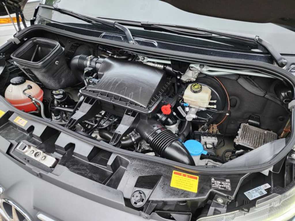 Mercedes Benz Sprinter 2022 Negro - Importación desde Corea - HF Imports Iquique - Foto 20