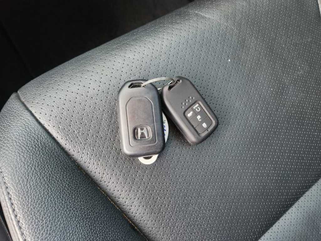 Honda Accord 2017 Gris - Importación desde Corea - HF Imports Iquique - Foto 15