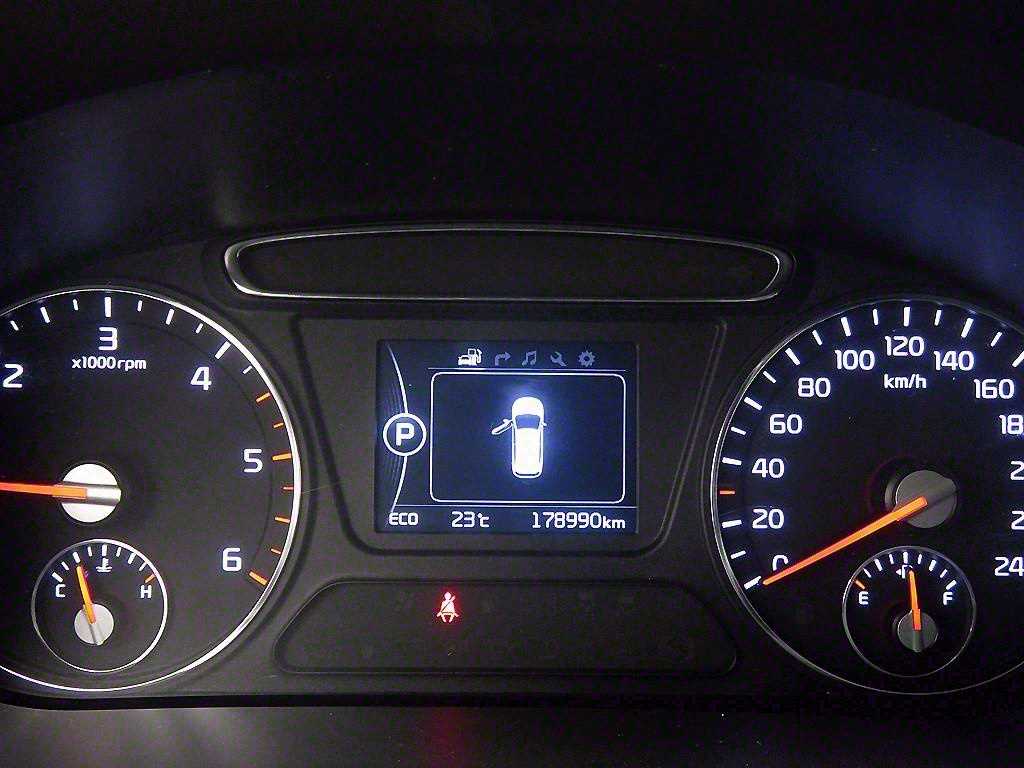 KIA Sorento 2015 Gris - Importación desde Corea - HF Imports Iquique - Foto 13