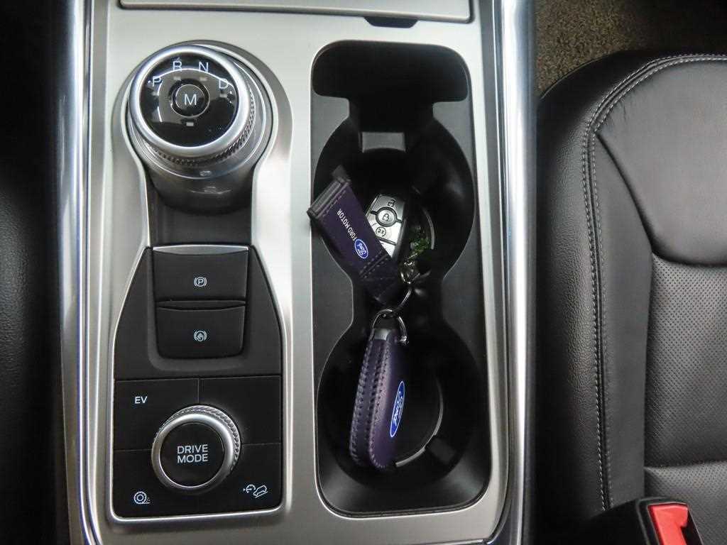 Ford Explorer - Vista 12