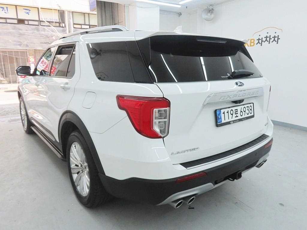 Ford Explorer - Vista 4