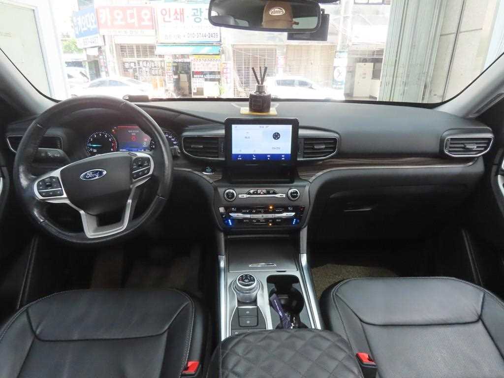 Ford Explorer - Vista 7