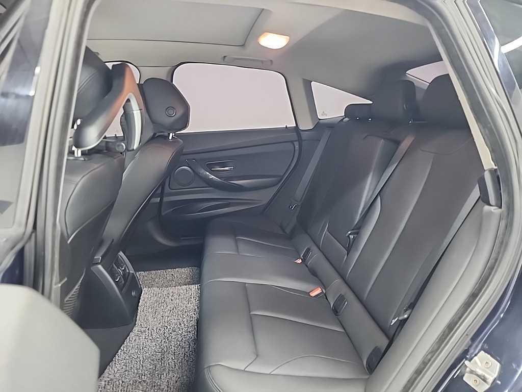 BMW Gran Turismo - Vista 12