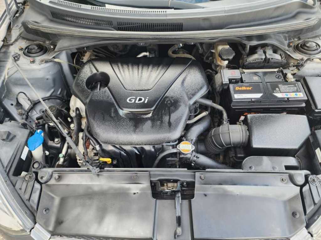 HYUNDAI Veloster 2012 - Importación desde Corea - HF Imports Iquique - Foto 18