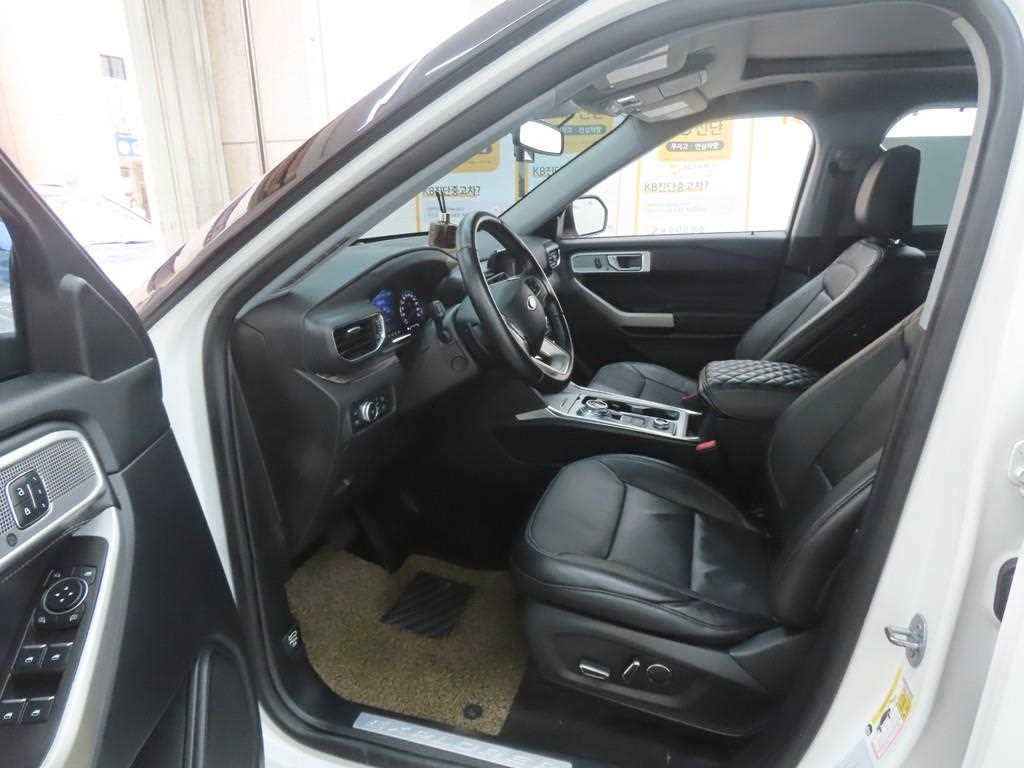 Ford Explorer - Vista 5