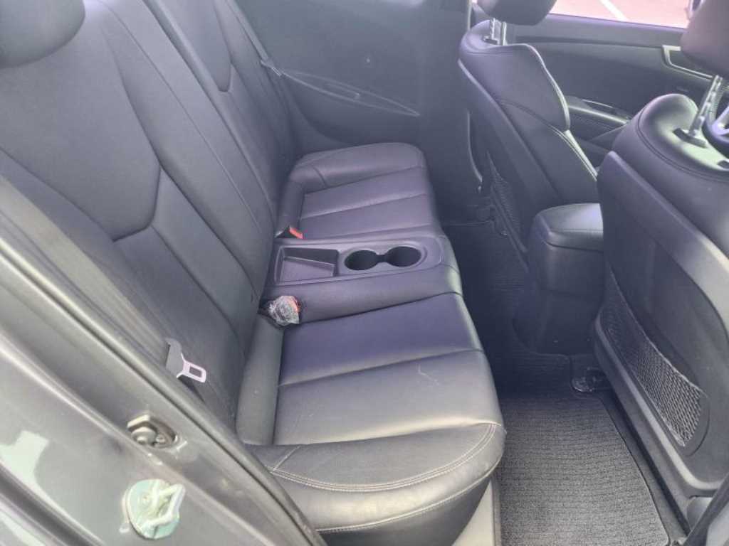 HYUNDAI Veloster - Vista 12