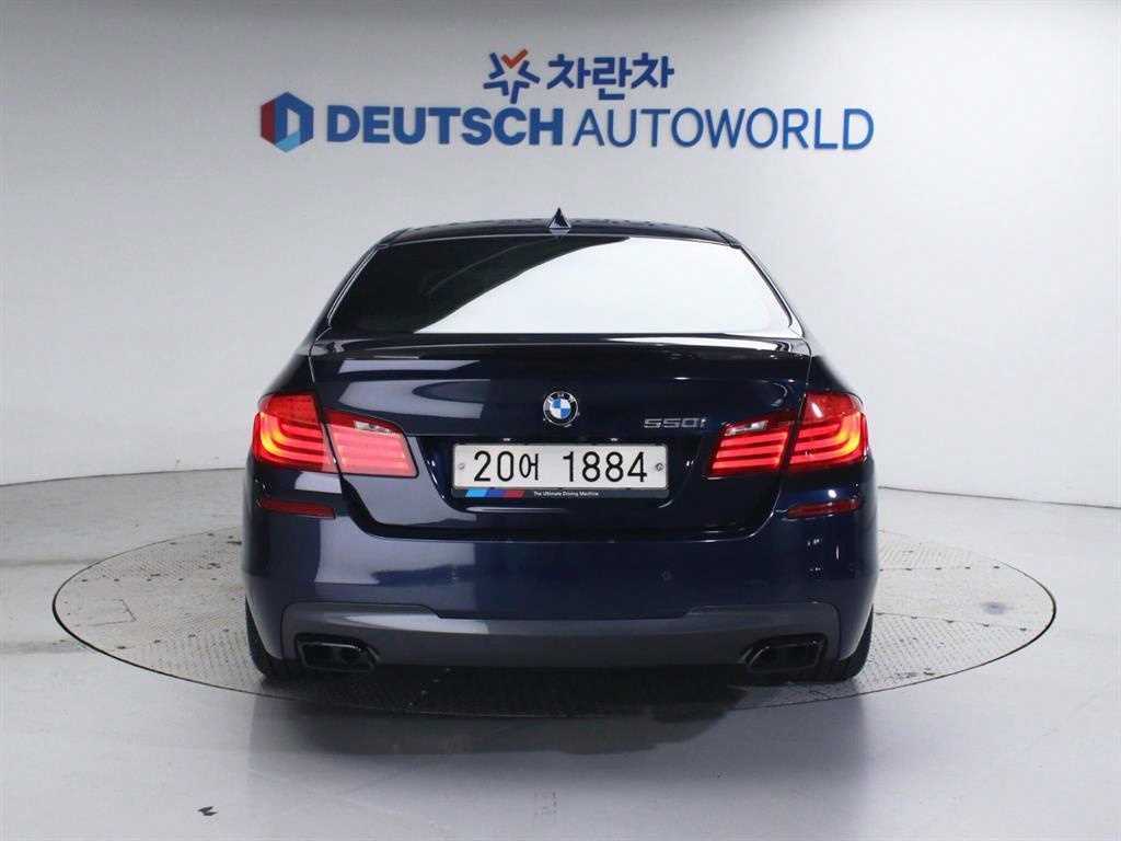 BMW 5 Series - Vista 4