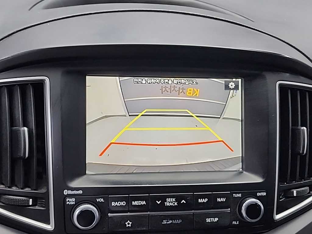 HYUNDAI Starex 2019 Plateado - Importación desde Corea - HF Imports Iquique - Foto 14