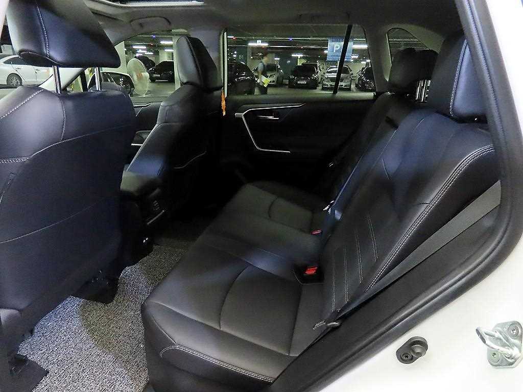 Toyota RAV4 - Vista 7