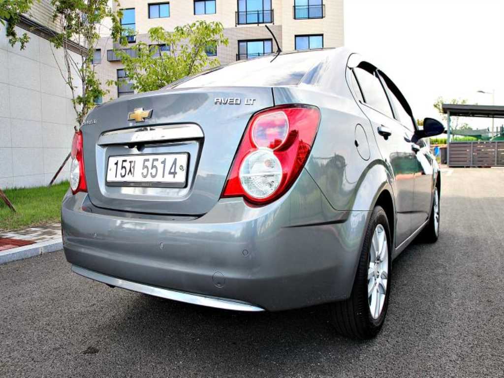 Chevrolet Abeo 2015 Gris - Importación desde Corea - HF Imports Iquique - Foto 16