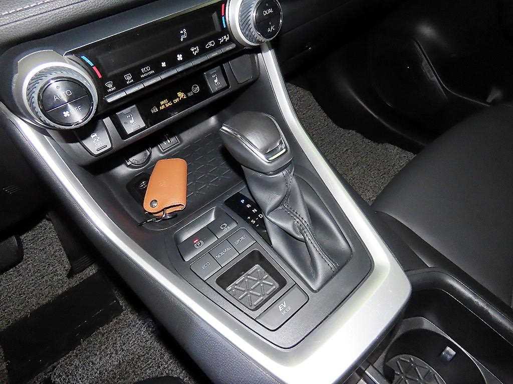 Toyota RAV4 - Vista 12