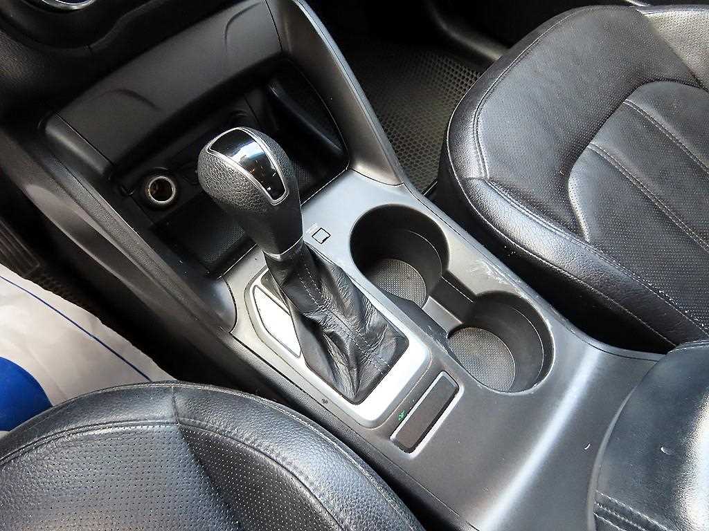 HYUNDAI Tucson - Vista 10