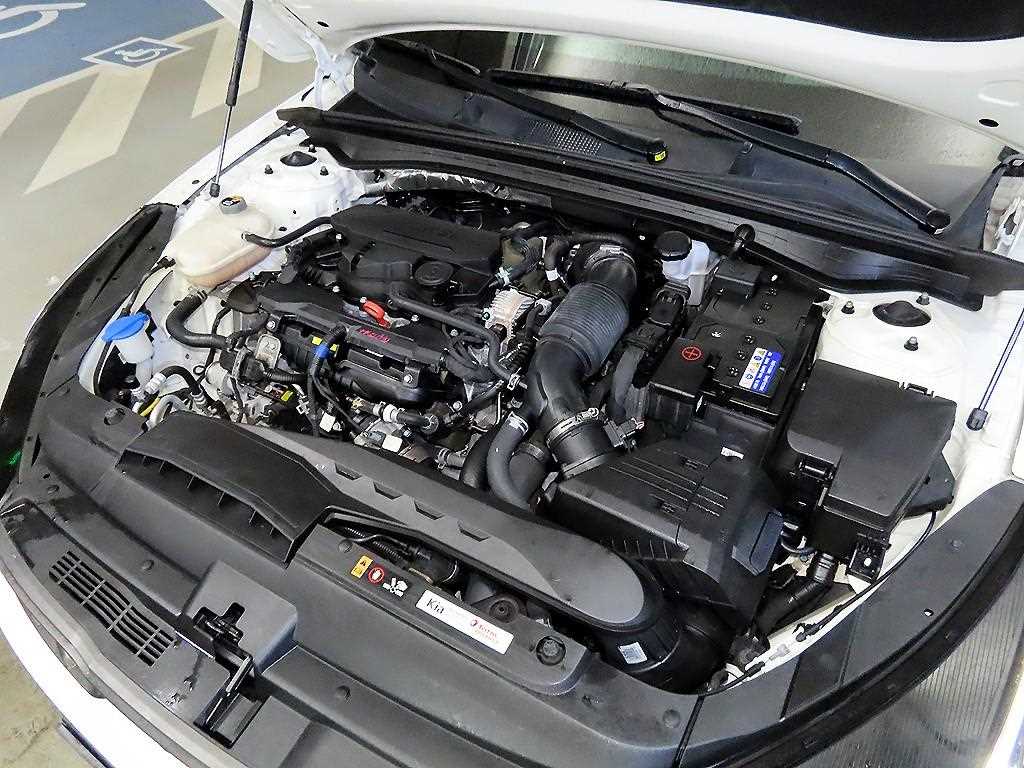 KIA K5 2023 Blanco - Importación desde Corea - HF Imports Iquique - Foto 19