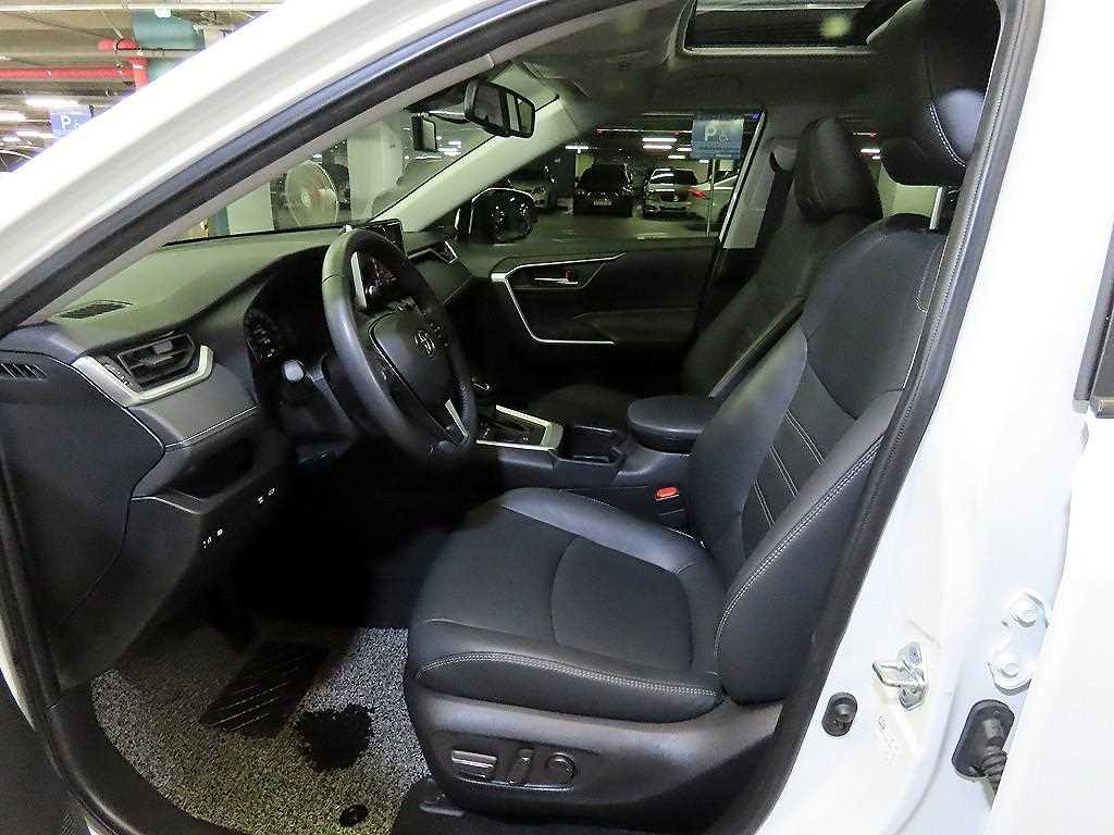 Toyota RAV4 - Vista 6