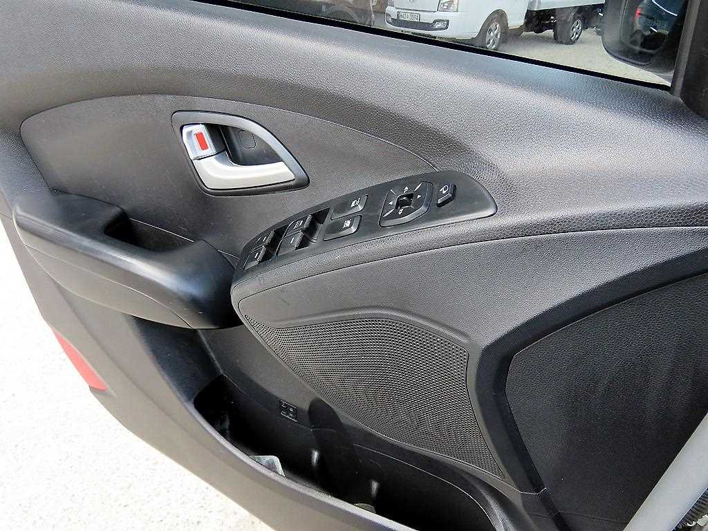 HYUNDAI Tucson - Vista 11