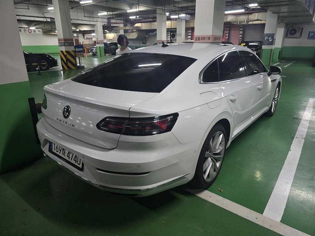 Volkswagen Arteon - Vista 3