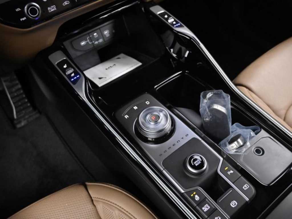 KIA Sorento - Vista 9