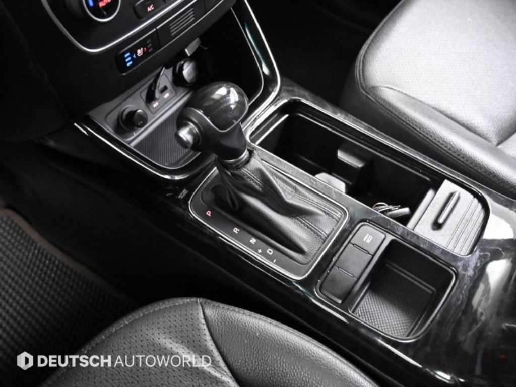 KIA Sorento - Vista 9