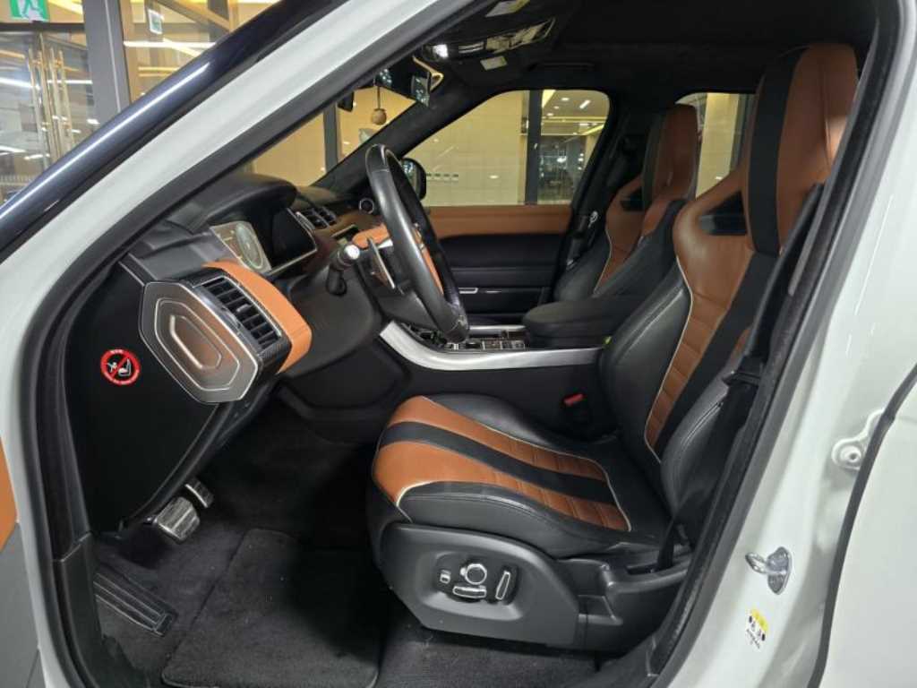 Land Rover Range Rover Sports - Vista 11