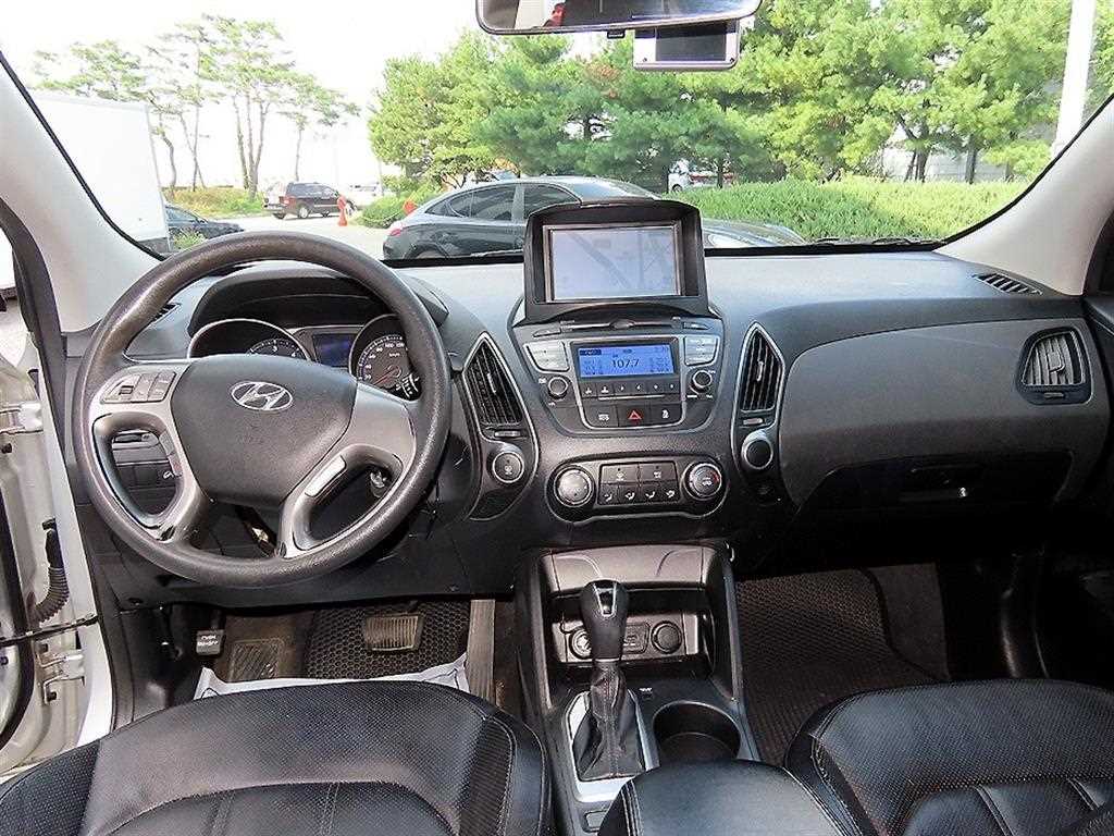 HYUNDAI Tucson - Vista 7
