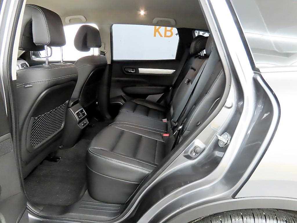 SAMSUNG QM6 - Vista 6