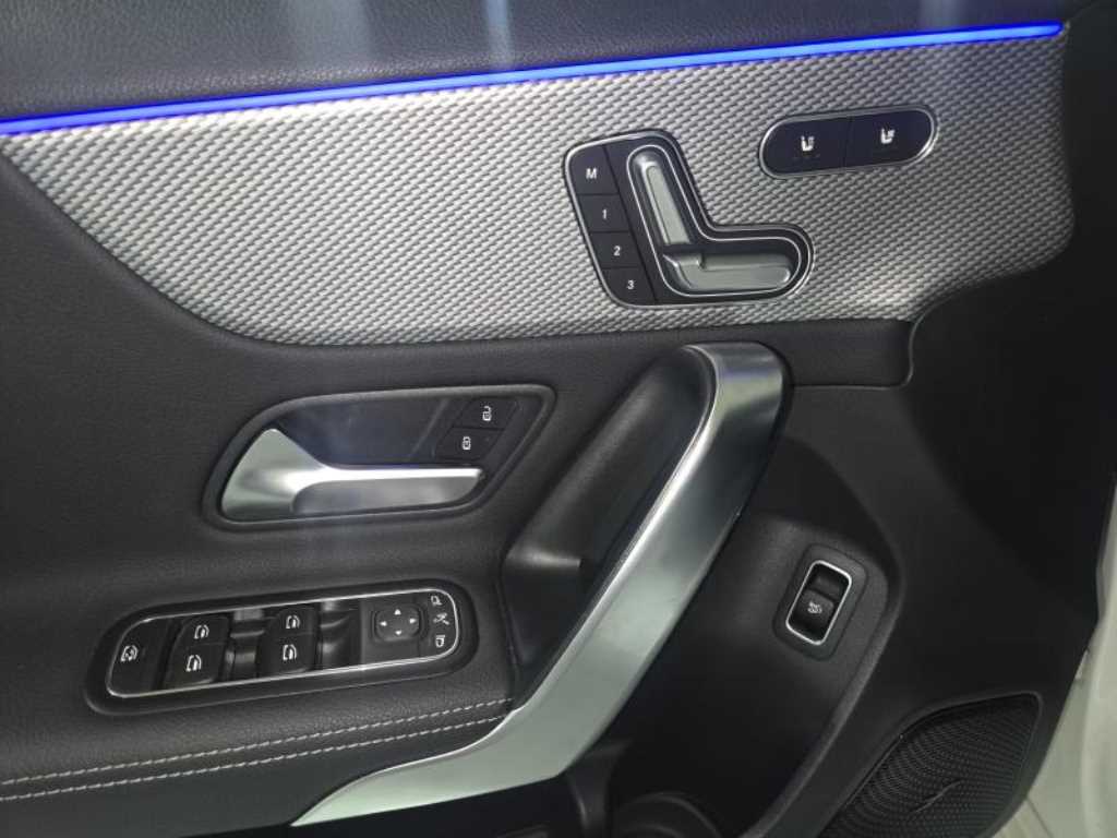 Mercedes Benz A Class - Vista 8