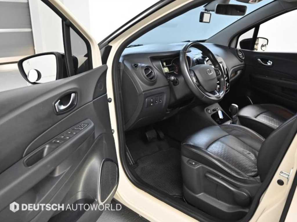 SAMSUNG QM3 - Vista 11