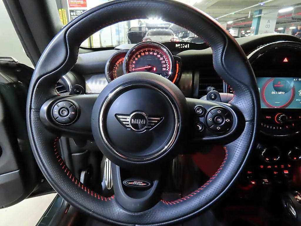 Mini Cooper Convertible - Vista 12