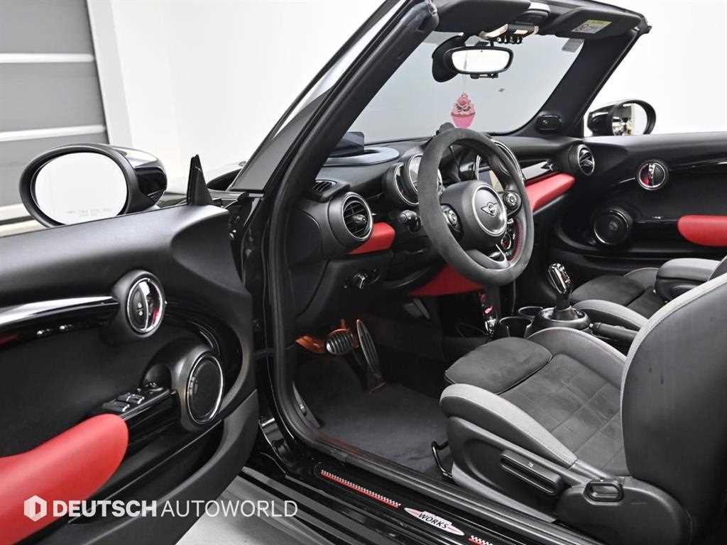 Mini Cooper Convertible - Vista 11