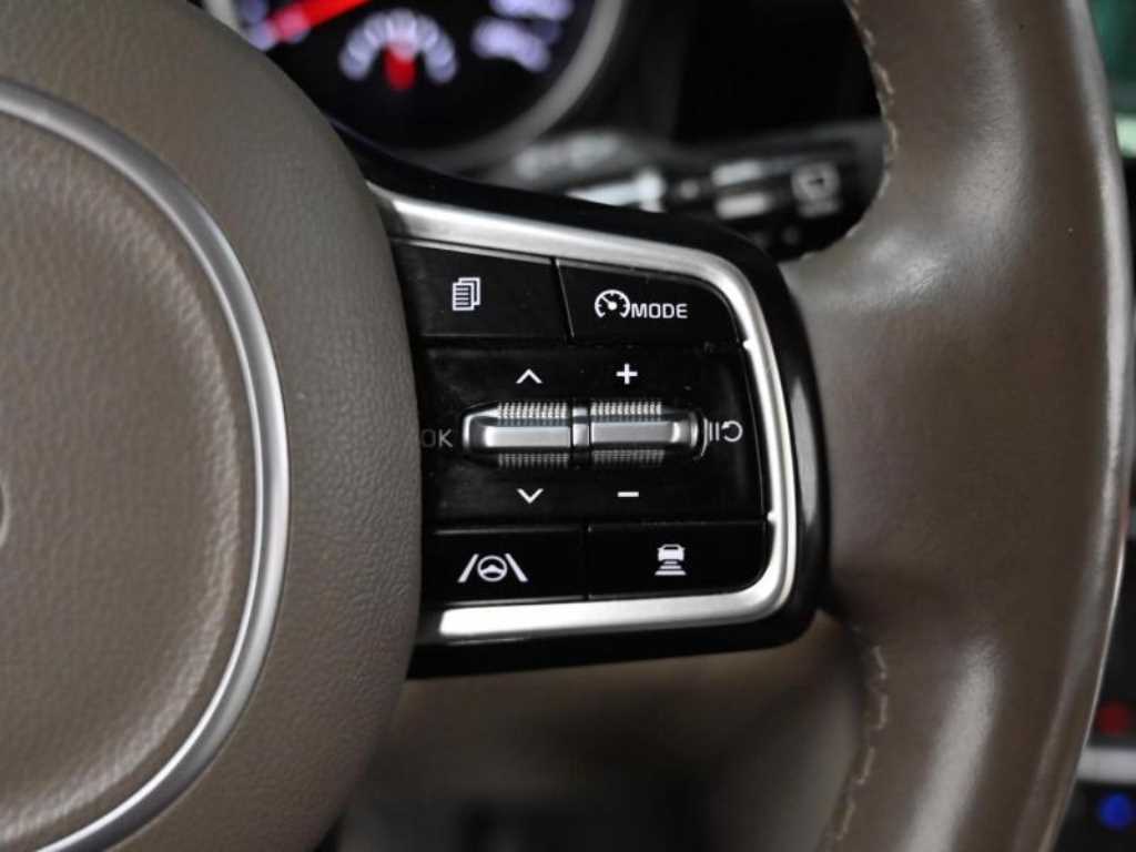 KIA Carnival 2021 - Importación desde Corea - HF Imports Iquique - Foto 18