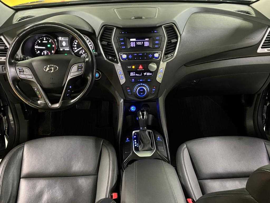 HYUNDAI Santa Fe - Vista 6