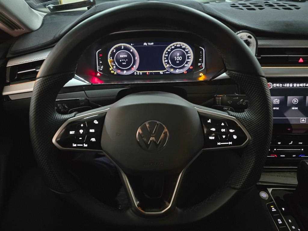 Volkswagen Arteon - Vista 11