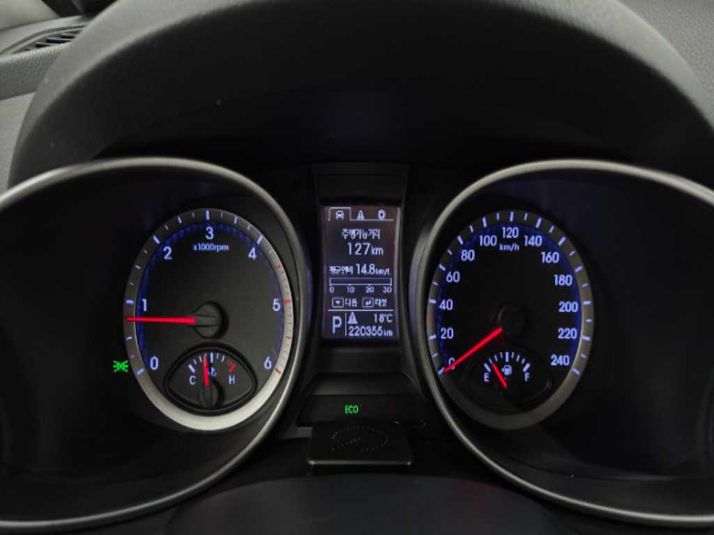 HYUNDAI Santa Fe - Vista 8