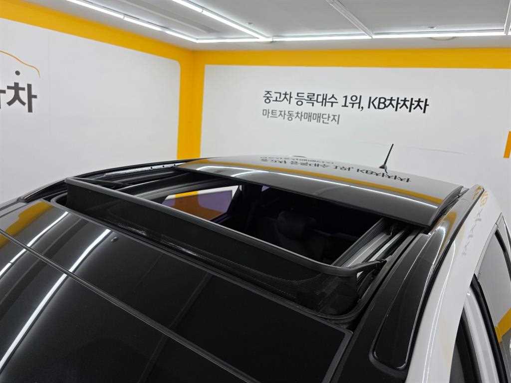 HYUNDAI Santa Fe 2016 Blanco - Importación desde Corea - HF Imports Iquique - Foto 18