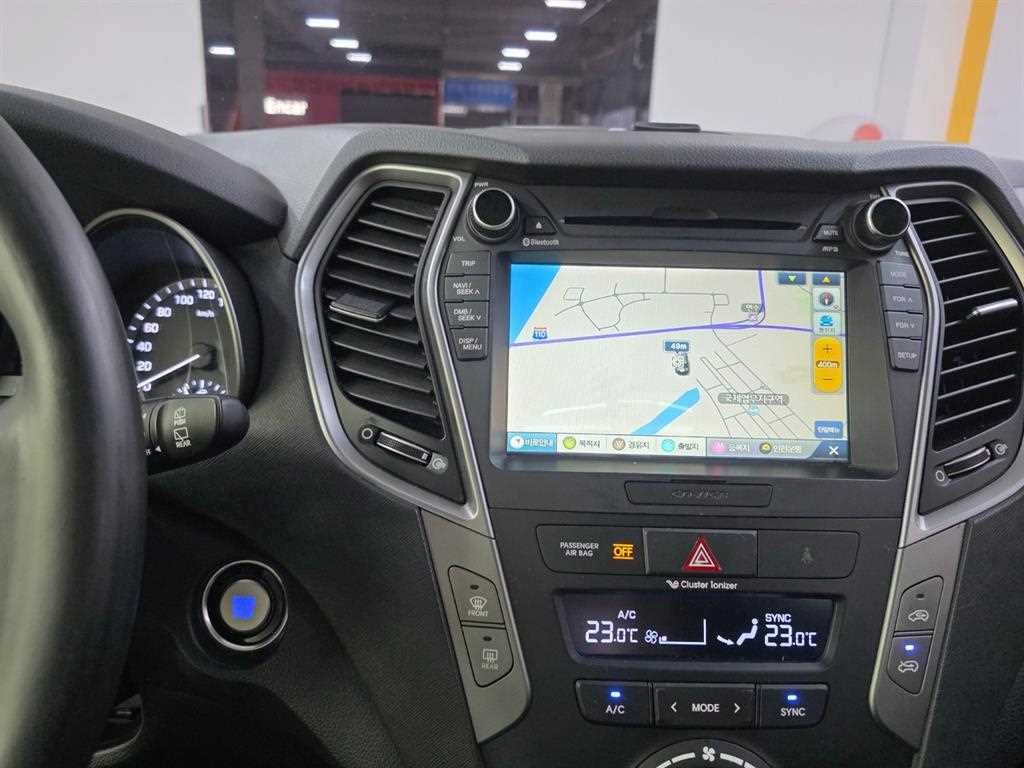 HYUNDAI Santa Fe - Vista 12