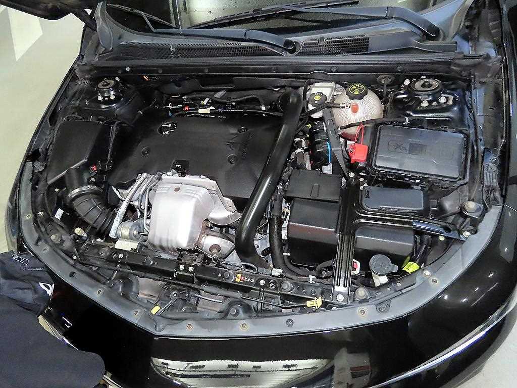 Chevrolet Malibu 2017 Negro - Importación desde Corea - HF Imports Iquique - Foto 19